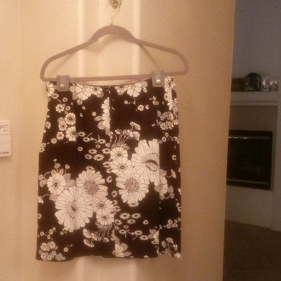 Maximo - Picture 2 of 6